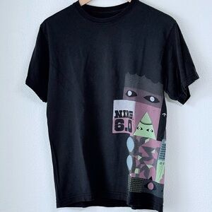 Vintage 2008 Nike SB 6.0 Black Graphic T-Shirt - Men’s Size Medium